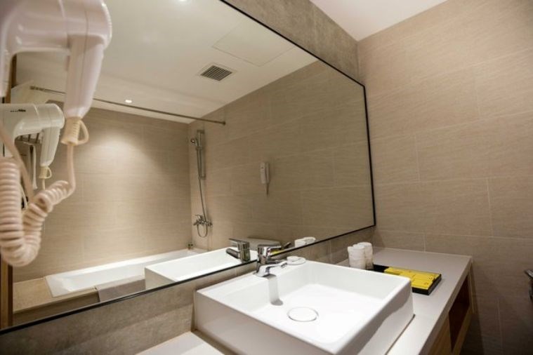 Khách Sạn Hạ Long Pearl